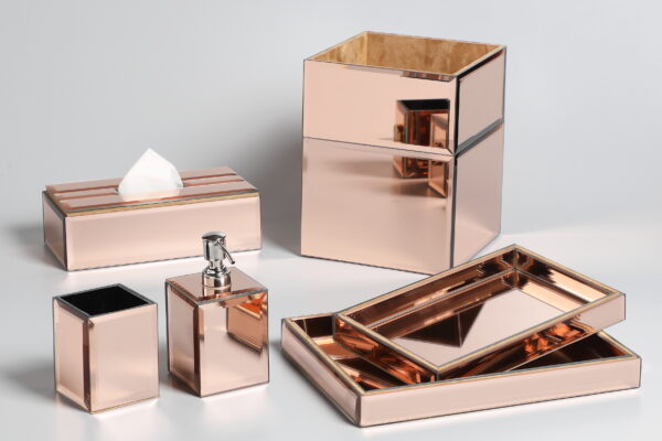 Rosegold Mirror Bathset - Image 2