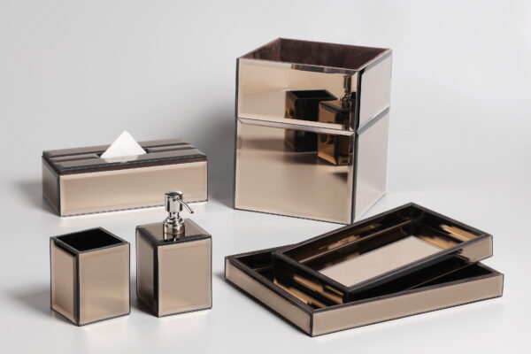 Brown Mirror Bathset - Image 2